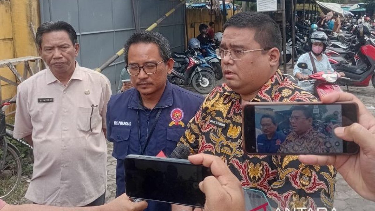 Pemerintah Sumatera Utara akan menggelar pasar murah di beberapa kabupaten pada awal Februari 2025 untuk menstabilkan harga kebutuhan pokok menjelang Ramadhan, terutama komoditas yang harganya masih tinggi seperti cabai.