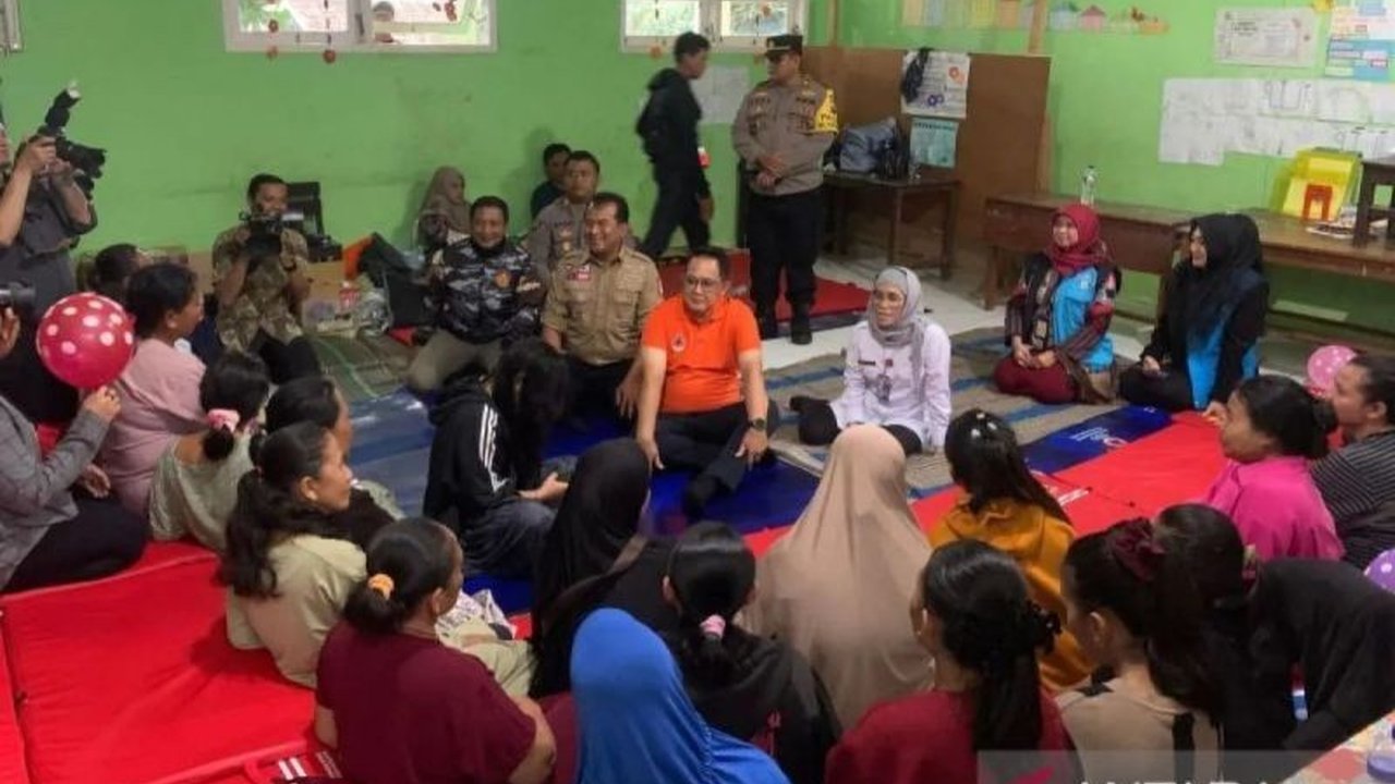 Pemprov Jawa Timur siap memfasilitasi relokasi warga Dusun Sempu, Pasuruan, yang terdampak tanah gerak, bekerja sama dengan Pemkab Pasuruan dan melibatkan ahli geologi ITS untuk asesmen lokasi.
