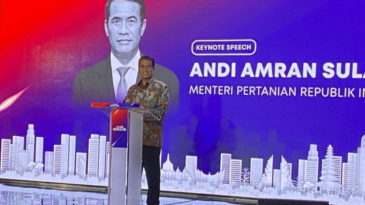 Refocusing anggaran Kementerian Pertanian pada 2024 berhasil meningkatkan produksi padi sebesar 1,49 juta ton dan mendorong ekspor jagung, berkat optimalisasi lahan serta antisipasi dampak perubahan iklim.