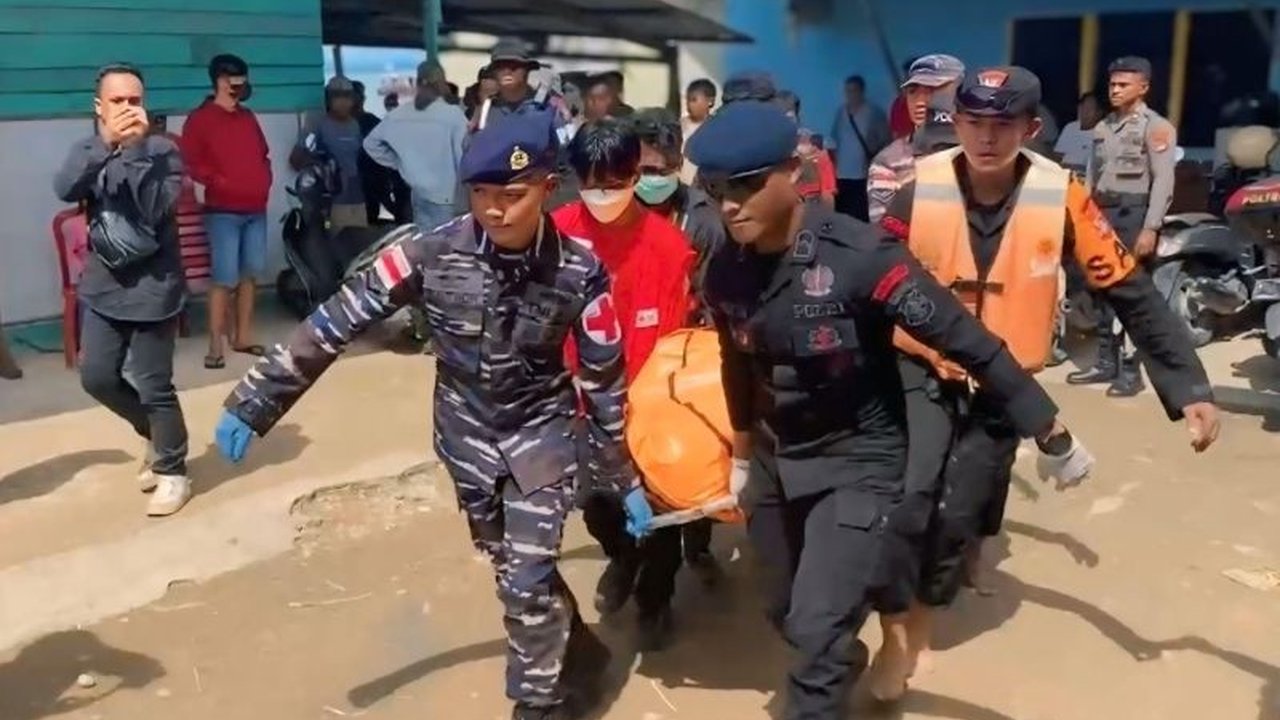 Kecelakaan kapal cepat Cinta Putri di Nunukan mengakibatkan tujuh korban meninggal, tiga jenazah ditemukan pada 30 Januari 2024, sementara satu korban lainnya masih dalam pencarian.