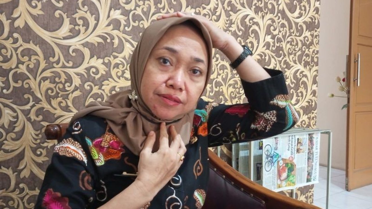 Pemerintah Kabupaten Tulungagung memperpanjang penutupan Pasar Sapi hingga 9 Februari 2025 untuk mencegah penyebaran Penyakit Mulut dan Kuku (PMK), meskipun kasus PMK di Tulungagung sudah melandai.