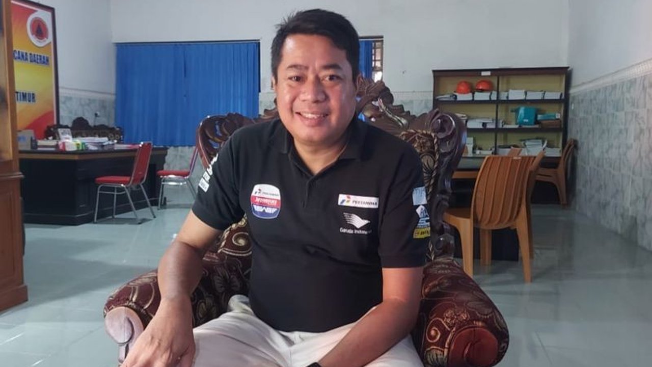 Meskipun laporan bencana di Lombok Timur, NTB, menurun, status darurat bencana tetap berlaku hingga akhir Januari 2025 karena kendala anggaran dan perbaikan infrastruktur tertunda.