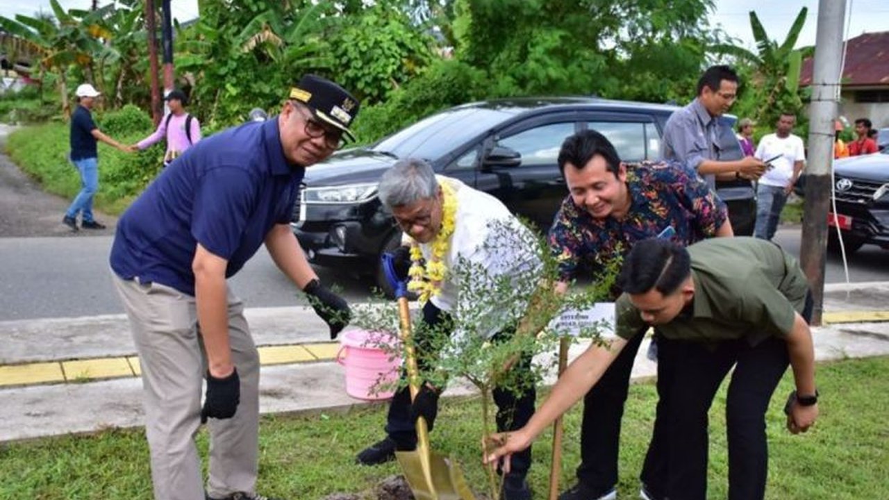 Kapuas Bersih Hijau: Program Pemkab Kapuas untuk Lingkungan Lebih Baik