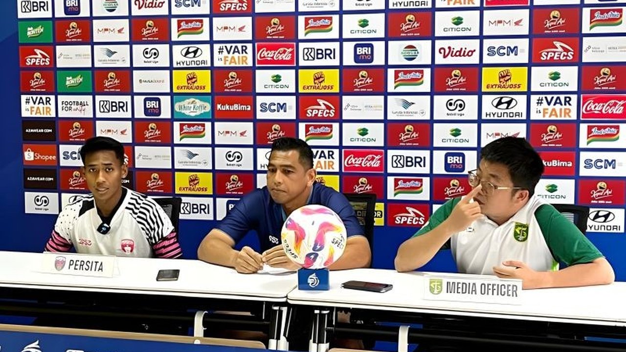 Asisten pelatih Persita, Jan Saragih, optimis timnya bisa meraih poin saat melawan Persebaya di Stadion Gelora Bung Tomo, Surabaya, meskipun tanpa pelatih kepala Fabio Lefundes yang terkena akumulasi kartu kuning.