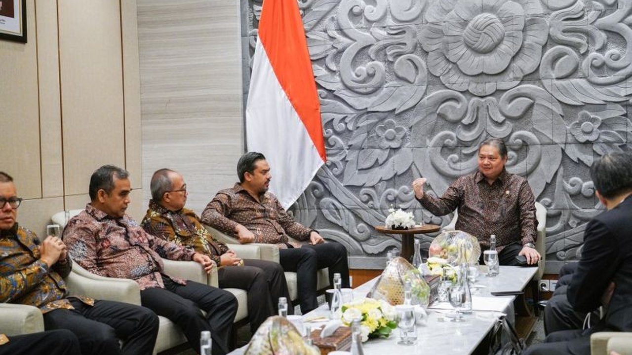 Pemerintah melalui Himbara telah menghapus tagih utang 71 ribu UMKM, dengan target 1 juta UMKM melalui kebijakan penghapusan piutang macet yang diatur dalam PP 47/2024.