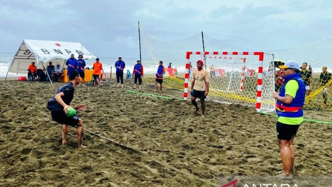 Timnas bola tangan indoor dan pantai Indonesia, berjumlah 57 orang, siap berlaga di kejuaraan SEAHF 2025 di Thailand untuk memperebutkan tiket SEA Games 2025,  dengan harapan mendapat dukungan penuh pemerintah.
