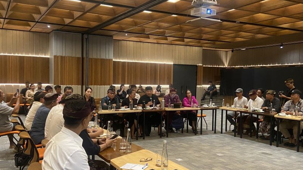 Anggota DPR RI Nyoman Parta meminta pengelola KEK Kura-Kura Bali untuk membuka akses laut bagi nelayan Pulau Serangan yang terhambat oleh pelampung pembatas, dengan alasan laut merupakan wilayah publik.