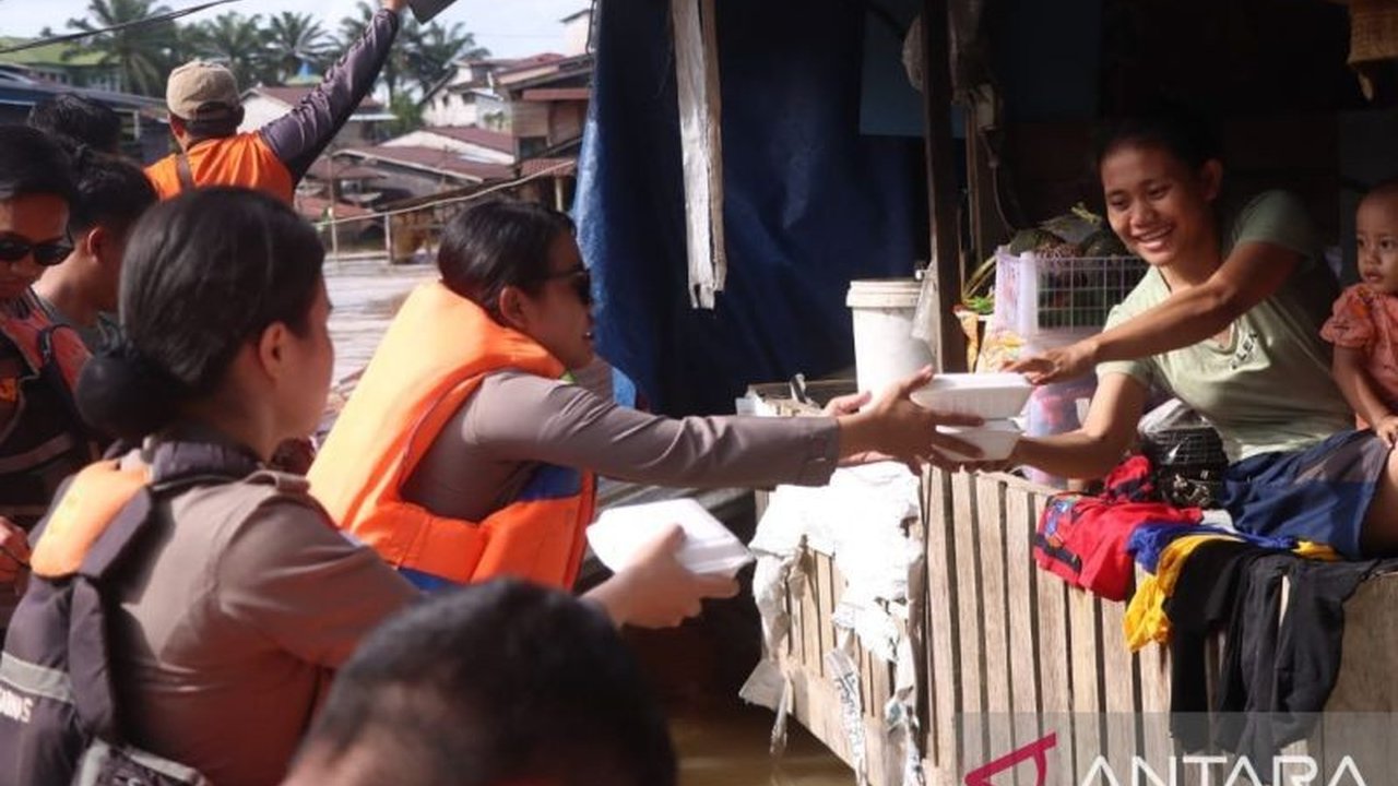 Kepolisian Bengkayang bersama Tagana dan perangkat desa berhasil evakuasi ribuan warga terdampak banjir di 11 kecamatan, termasuk Lesabela,  dan terus siaga membantu warga yang membutuhkan.