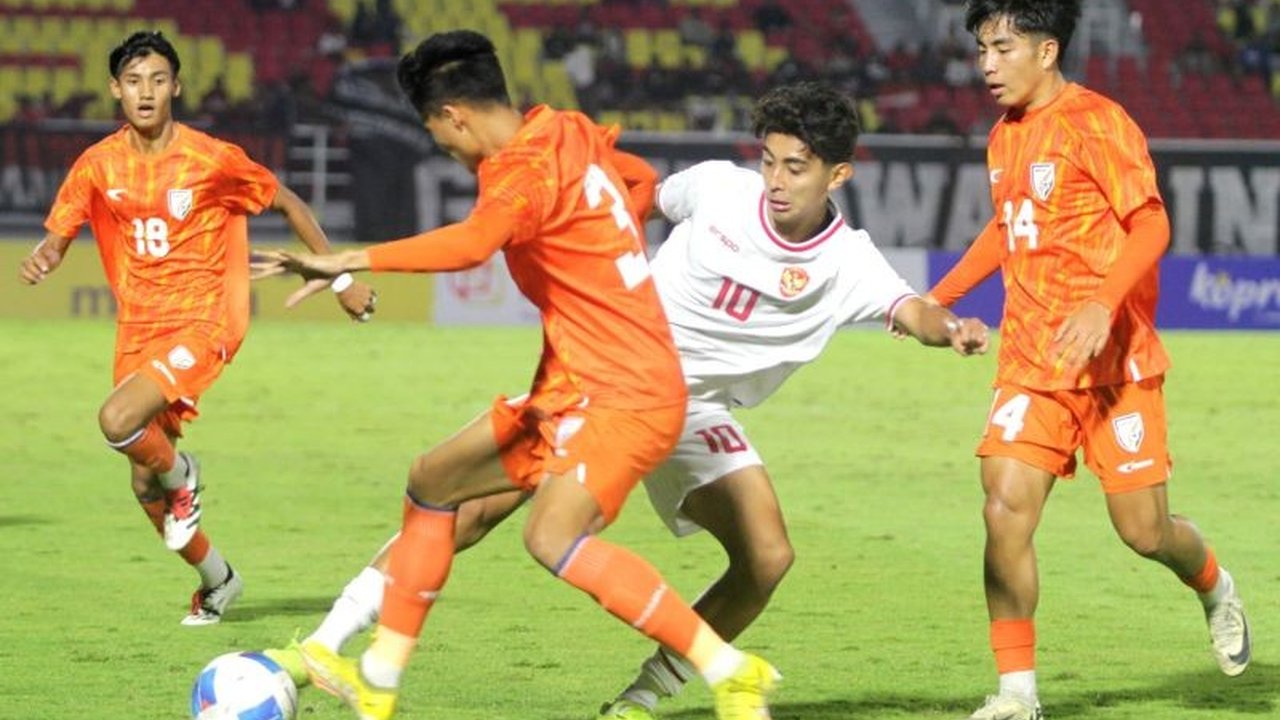 Meskipun menang besar atas India, pelatih Timnas Indonesia U-20, Indra Sjafri, menilai performa tim masih perlu banyak evaluasi sebelum Piala Asia U-20, termasuk penyelesaian peluang dan pertahanan.