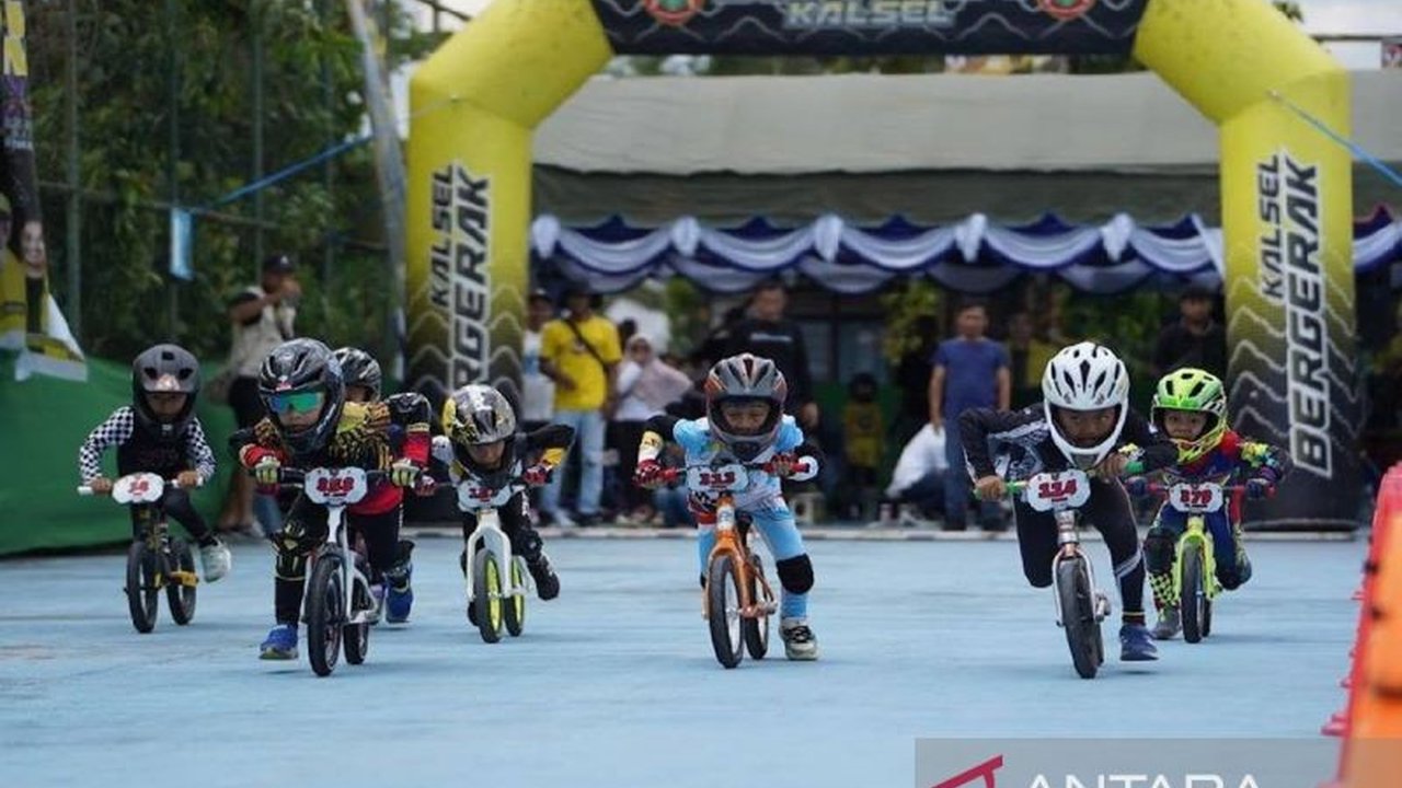 Festival lima cabang olahraga di Kalimantan Selatan bertujuan membudayakan olahraga dan mencari bibit atlet muda berbakat untuk berkompetisi di tingkat nasional maupun internasional.