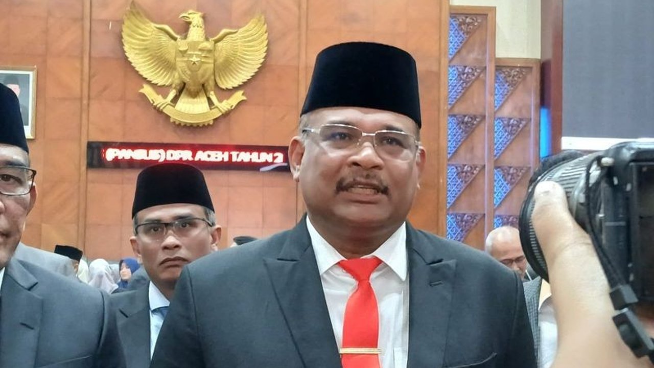 Penjabat Gubernur Aceh meminta Kementerian Luar Negeri dan KBRI Kuala Lumpur untuk memberikan bantuan hukum dan biaya perawatan kepada dua warga Aceh yang tertembak oleh aparat Malaysia.