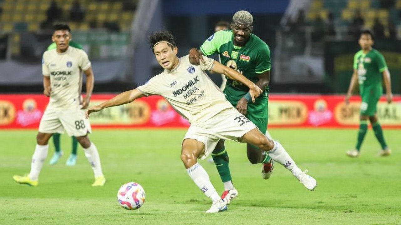 Imbang 1-1! Persebaya Hadapi Persita di GBT