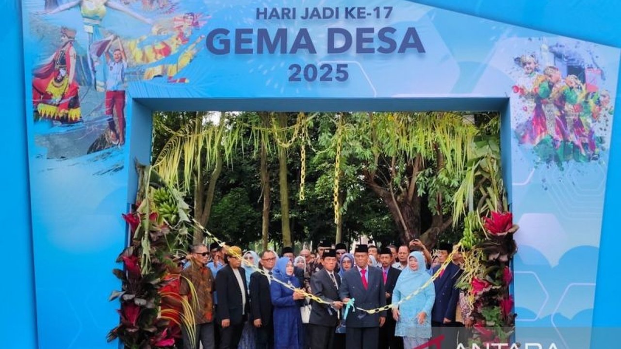 Gema Desa berkomitmen mendorong kemajuan UMKM perdesaan melalui bazar di Solo dan berharap adanya dukungan pemerintah untuk akses pembiayaan dan pemasaran.