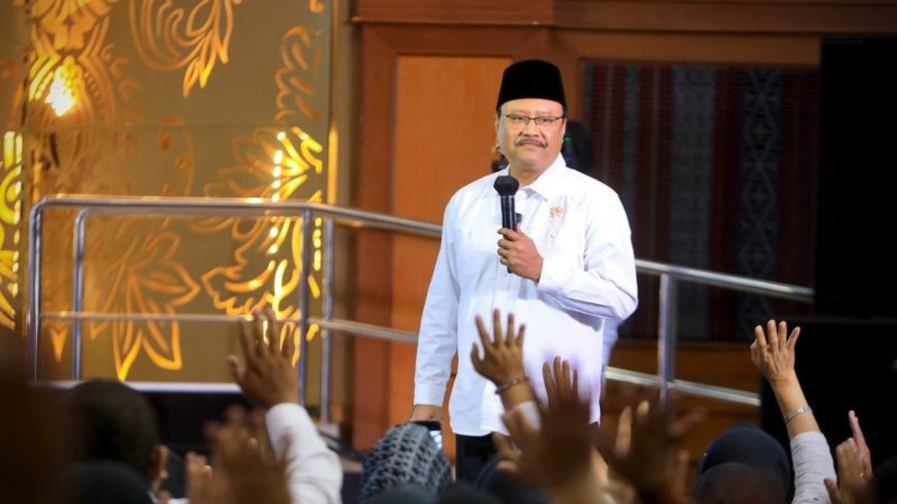 Kementerian Sosial (Kemensos) mengerahkan 120.767 pendamping sosial untuk mensosialisasikan program Cek Kesehatan Gratis (CKG) yang diinisiasi Presiden, memberikan layanan kesehatan gratis bagi masyarakat Indonesia yang berulang tahun melalui aplikasi SAT