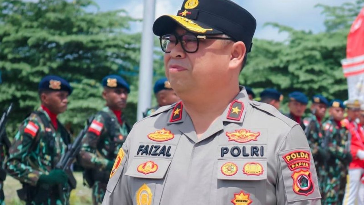 Seorang anggota Kelompok Kriminal Bersenjata (KKB) Puncak, Yantis Murib, ditangkap di Sentani, Jayapura, atas keterlibatannya dalam aksi kekerasan, termasuk penembakan warga sipil.