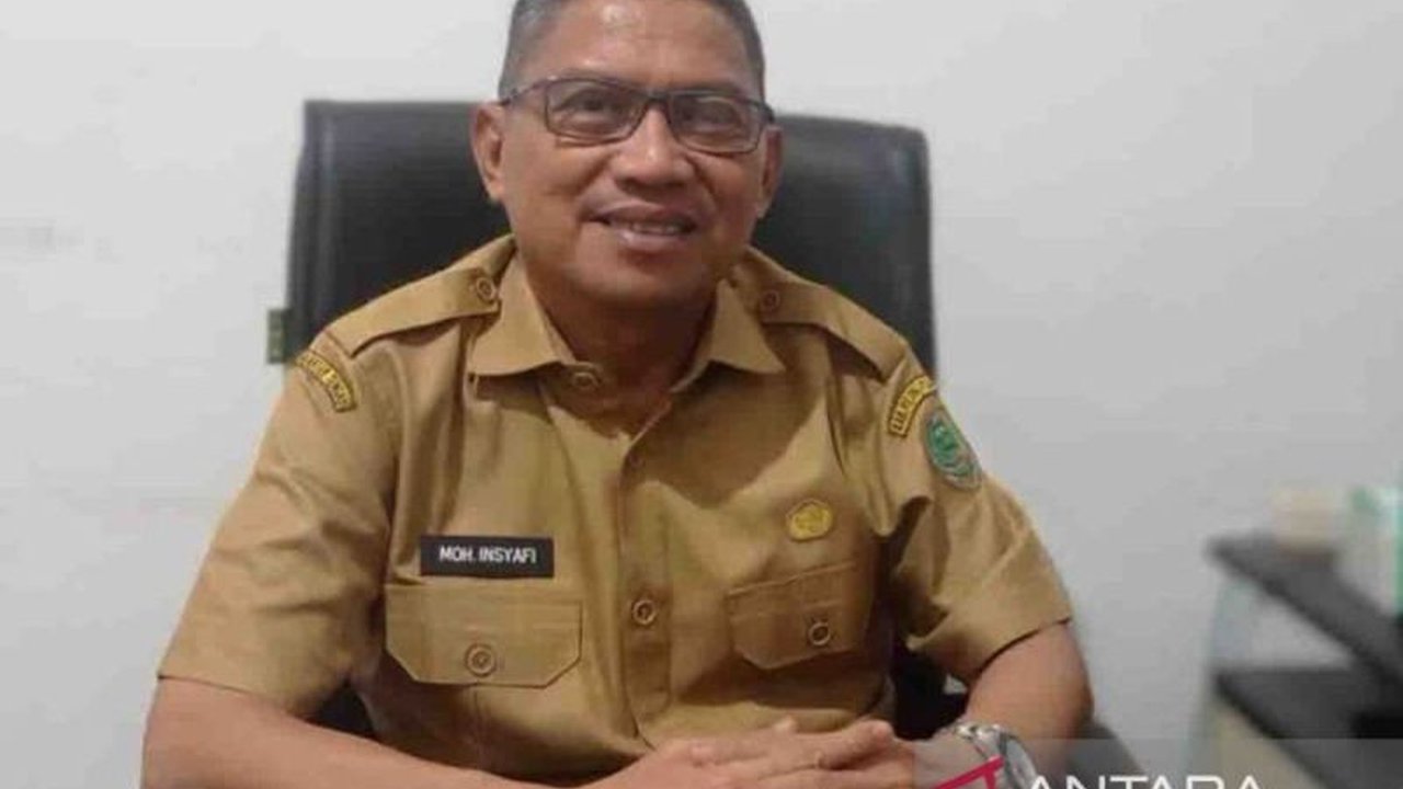 Pemerintah Kabupaten Pulang Pisau memanfaatkan program ASTINet dari BAKTI Kominfo untuk memperluas akses internet di desa-desa terpencil, kendati terdapat kendala geografis dan perbedaan provider tower.