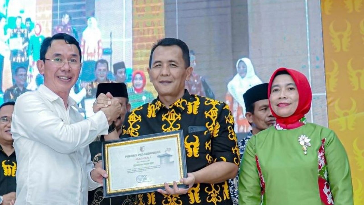 Kejaksaan Negeri Sigi mengajak masyarakat aktif mencegah korupsi, khususnya dalam pengelolaan dana desa, dengan membuka jalur pengaduan online dan langsung.