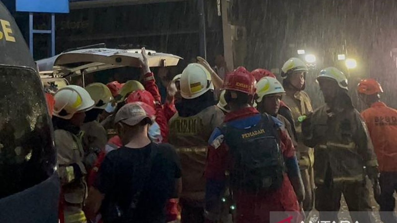 Kebakaran Glodok Plaza: Kepahlawanan Petugas Damkar dan Hikmah di Baliknya