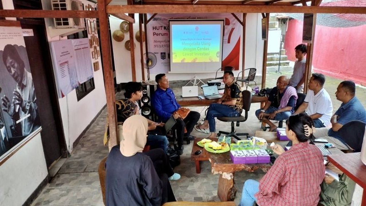 Karyawan Antara Biro NTB mengikuti edukasi pasar modal untuk meningkatkan pemahaman investasi dan memperkaya sudut pandang jurnalistik, dengan total aset investasi warga NTB mencapai Rp3,76 triliun.