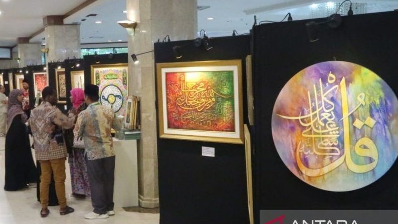 Maestro kaligrafi Iran, Kavch Teymouri, mengapresiasi seniman kaligrafi Indonesia dan mengajak mereka untuk mengadakan workshop di Iran guna meningkatkan kerja sama dan pertukaran budaya di bidang seni kaligrafi.