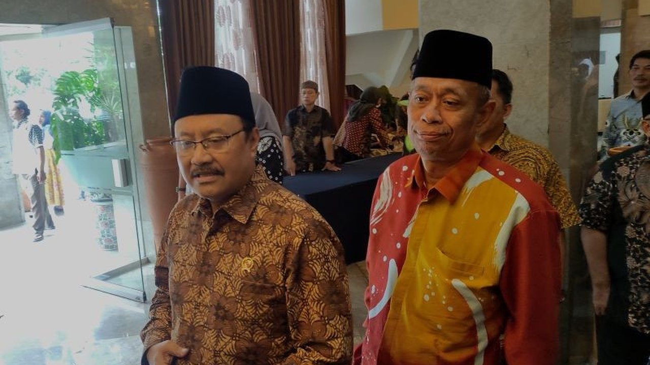 Menteri Sosial memastikan warga miskin yang bekerja di dapur Makan Bergizi Gratis (MBG) tetap berhak menerima bantuan sosial (bansos) meskipun sudah bekerja,  sejalan dengan upaya pemberdayaan masyarakat.