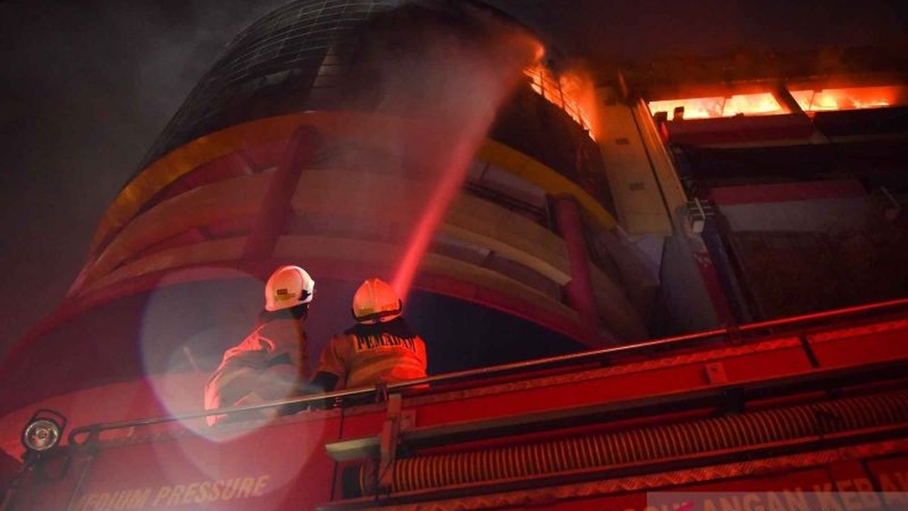 Muhasabah Kebakaran Jakarta: Tantangan, Upaya, dan Solusi Menuju Kota Lebih Aman