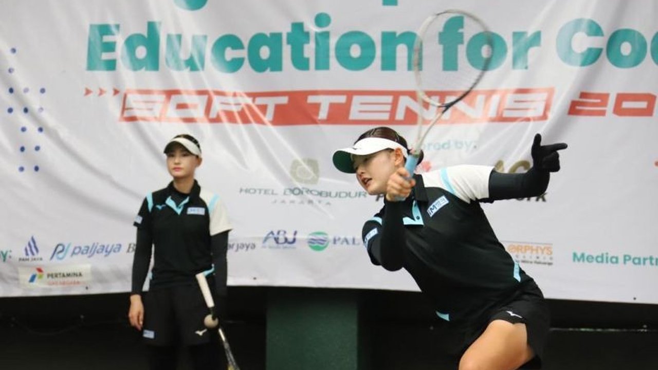 PP Pesti menjalin kerja sama erat dengan Korea Soft Tennis Association (KSTA) untuk meningkatkan kualitas atlet soft tennis Indonesia melalui pelatihan dan program pertukaran atlet.