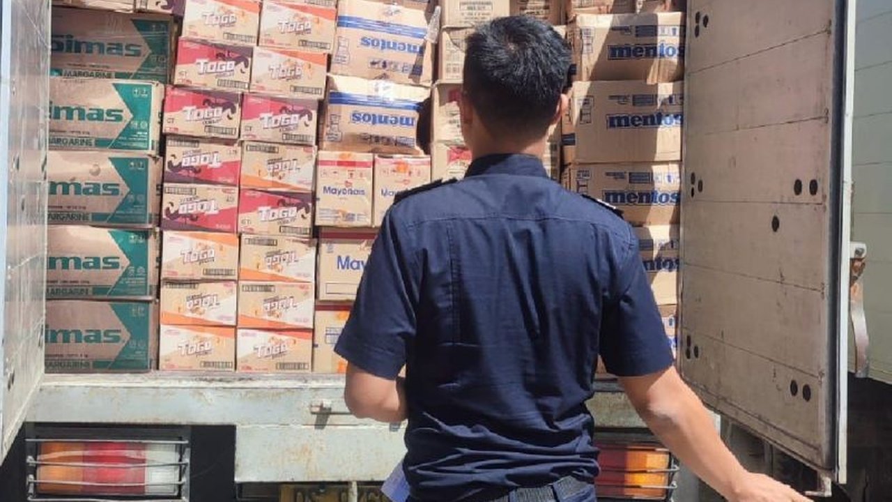 Kadin Papua mendorong pengusaha lokal untuk memanfaatkan peluang ekspor yang menjanjikan ke Papua Nugini (PNG) melalui jalur darat, memanfaatkan pembangunan infrastruktur dan kedekatan geografis.