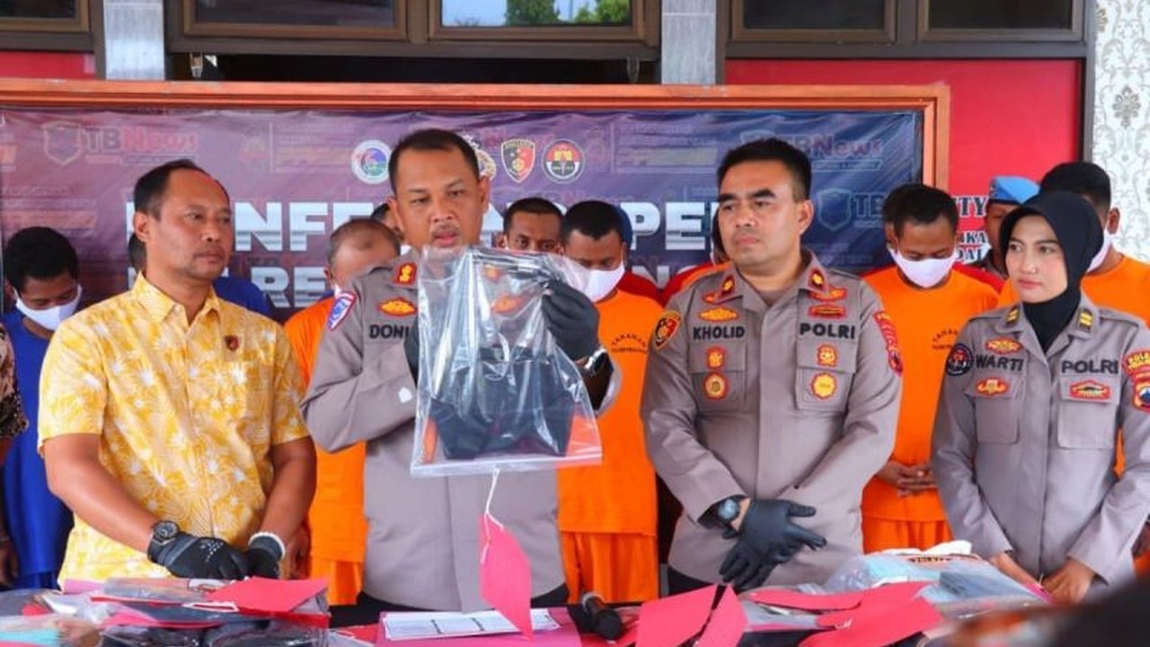 Polres Pekalongan berhasil menangkap dua residivis yang melakukan pembegalan dengan pistol mainan, kasus yang sebelumnya viral di media sosial, setelah penyelidikan atas unggahan tersebut.