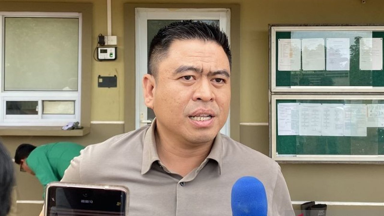 Anggota DPR RI Endipat Wijaya memastikan telah ada solusi untuk mengatasi masalah 39 buaya lepas dari penangkaran di Pulau Bulan, Batam,  menekankan pentingnya peningkatan SOP untuk mencegah kejadian serupa.