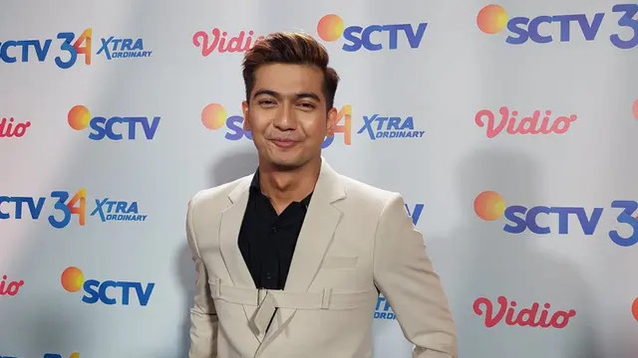 Diakui Teuku Ryan, ini kali pertama tampil di acara yang spektakuler. Ia bersyukur terlibat dalam perjalanan SCTV, yang tahun ini genap berusia 34 tahun.