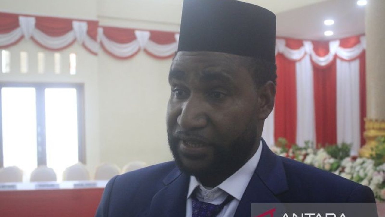 DPRP Papua Pegunungan mendesak agar penerimaan CASN diprioritaskan untuk Orang Asli Papua (OAP) sesuai regulasi Otonomi Khusus, guna memberikan kesempatan berkarir di pemerintahan bagi generasi Papua Pegunungan.