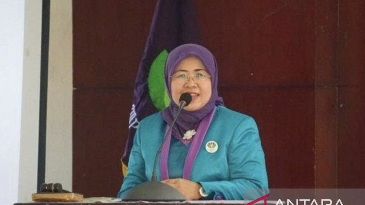 Anggota Komisi VII DPR RI, Siti Mukaromah, mendorong PMII untuk berperan aktif dalam pengembangan UMKM Indonesia, memanfaatkan potensi mahasiswa dan teknologi digital untuk mengurangi pengangguran dan kemiskinan.