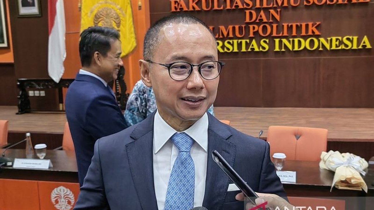 Wakil Ketua MPR Eddy Soeparno mendukung penghapusan ambang batas parlemen (parliamentary threshold) 4 persen agar suara rakyat tak sia-sia, meskipun perlu ada solusi untuk partai dengan kursi terbatas di parlemen.