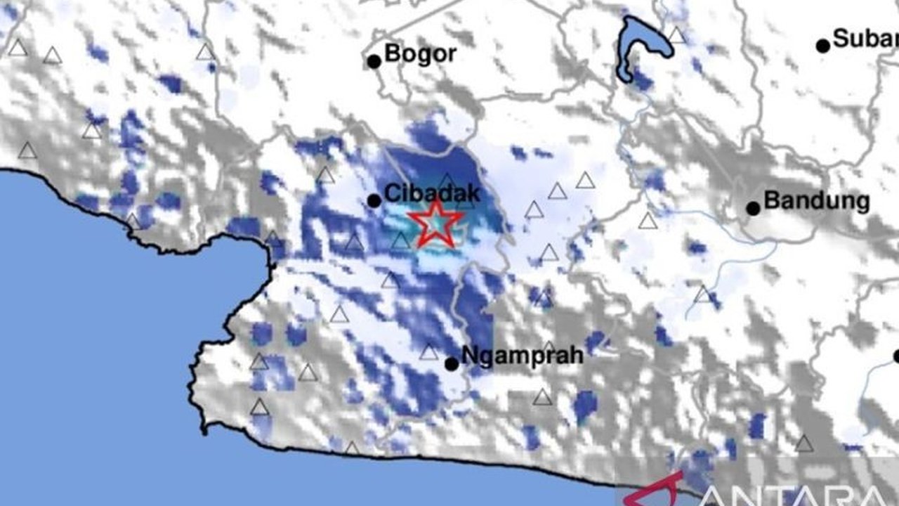 Gempa berkekuatan magnitudo 2,9 mengguncang Sukabumi pada Sabtu pagi, namun BPBD memastikan tidak ada kerusakan bangunan dan menghimbau warga tetap waspada.