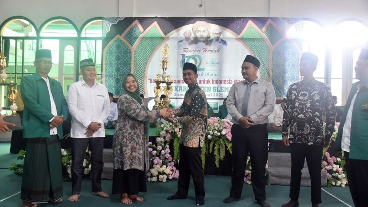 Bupati Sleman memberikan apresiasi tinggi kepada NU atas kontribusi besarnya dalam menjaga keharmonisan, persatuan, dan kemajuan bangsa Indonesia, khususnya di Kabupaten Sleman.