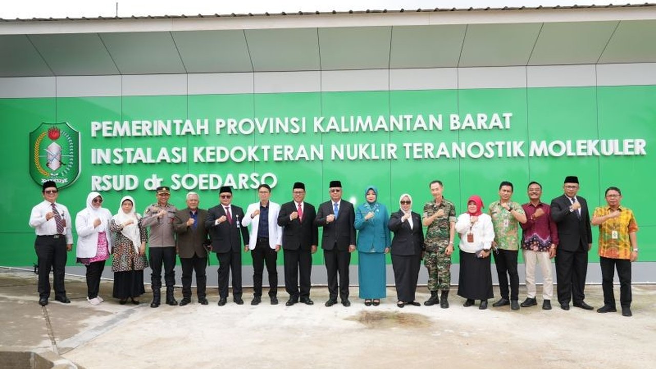RSUD Soedarso Pontianak resmi memiliki Instalasi Kedokteran Nuklir Teranostik Molekuler untuk mendeteksi dini dan mengobati kanker, stroke, dan penyakit jantung, sebagai upaya Pemprov Kalbar meningkatkan layanan kesehatan.