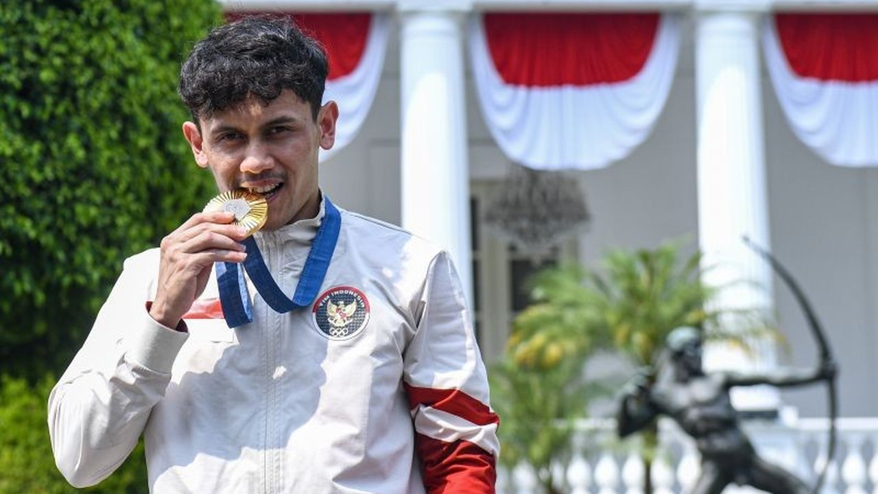 Veddriq Leonardo, peraih emas Olimpiade Paris 2024 cabang panjat tebing, dinobatkan sebagai Atlet Terpopuler 2024 oleh The World Games, mengungguli atlet dari Estonia dan China dengan selisih suara yang signifikan.