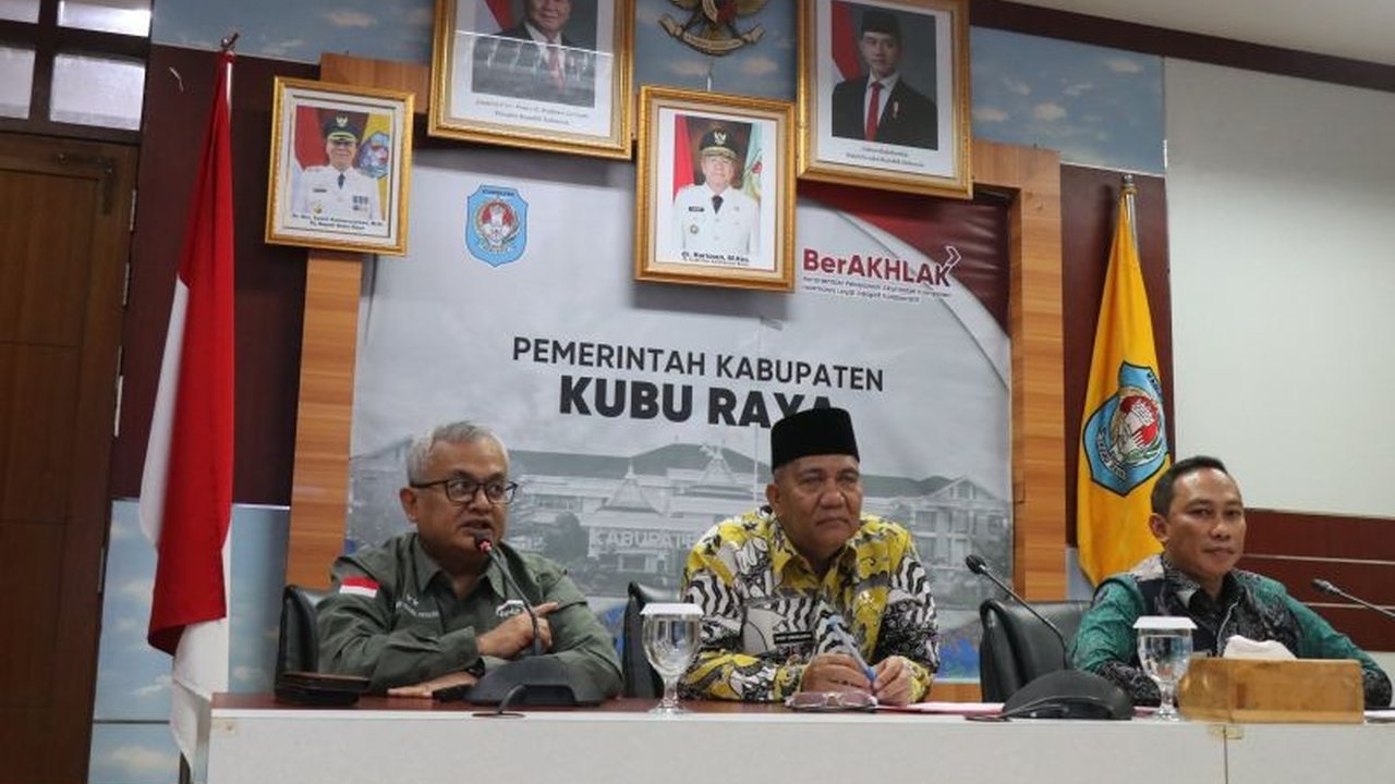 BPKP Kalbar mengawasi implementasi Instruksi Presiden Nomor 1 Tahun 2025 tentang efisiensi belanja negara, termasuk program Makan Bergizi Gratis (MBG), dan memberikan rekomendasi kepada pemerintah daerah di Kalimantan Barat.