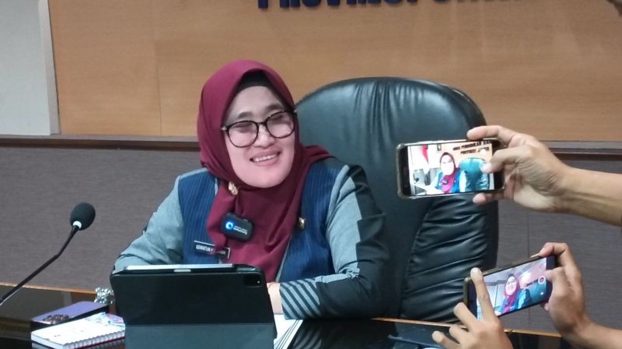 Pemerintah Jawa Tengah menetapkan pembelajaran mandiri di rumah bagi siswa selama awal Ramadhan 1446 H (27 Februari-5 Maret 2025), dengan tetap dalam pengawasan sekolah, dan dilanjutkan pembelajaran tatap muka dengan kegiatan keagamaan setelahnya.