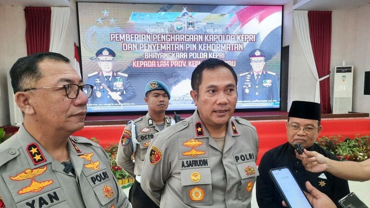Kapolri Jenderal Listyo Sigit menunjuk Brigjen Pol. Asep Safrudin sebagai Kapolda Kepri menggantikan Irjen Pol. Yan Fitri Halimansyah yang memasuki masa pensiun, sertijab dilakukan di Mabes Polri.
