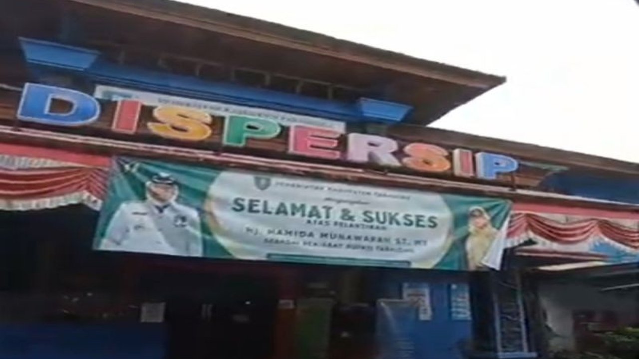 Perpustakaan Daerah Tabalong mengembangkan program inklusi sosial dengan melibatkan komunitas dan berbagai pihak untuk meningkatkan minat baca dan akses literasi bagi seluruh lapisan masyarakat.