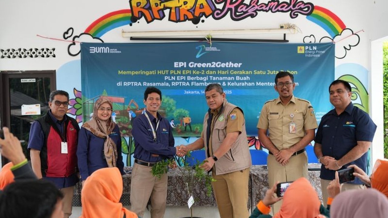 PLN EPI Tanam Pohon & Berbagi di Menteng Dalam: Hijaukan Jakarta, Lestarikan Lingkungan