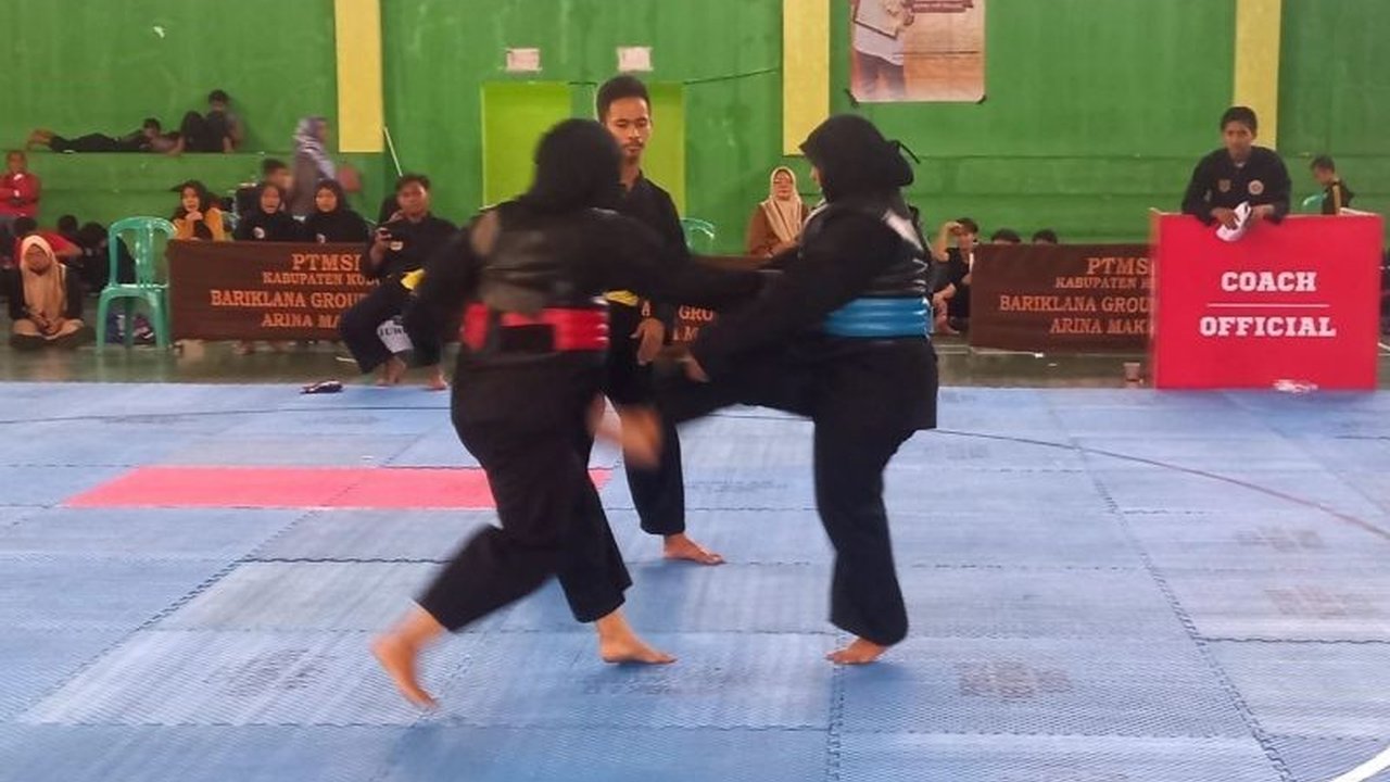 Sebanyak 250 atlet pencak silat dari berbagai kabupaten di Jawa Tengah bertanding dalam Kejuaraan Pencak Silat tingkat eks Keresidenan Pati dan Demak di Kudus pada 1-2 Februari 2025, sebagai seleksi atlet untuk Popda Kabupaten Kudus.