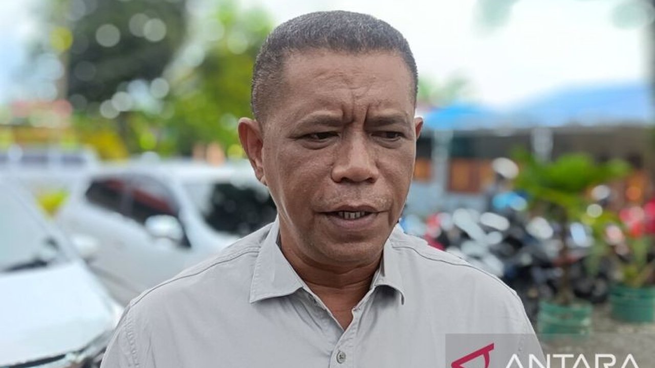 Dinas Kesehatan Mimika berencana melibatkan penyintas tuberkulosis sebagai Liaison Officer untuk meningkatkan kepatuhan pengobatan dan mempercepat deteksi kasus TB di Mimika pada tahun 2025, serta berencana menggunakan teknologi TCM dan X-Ray portable.