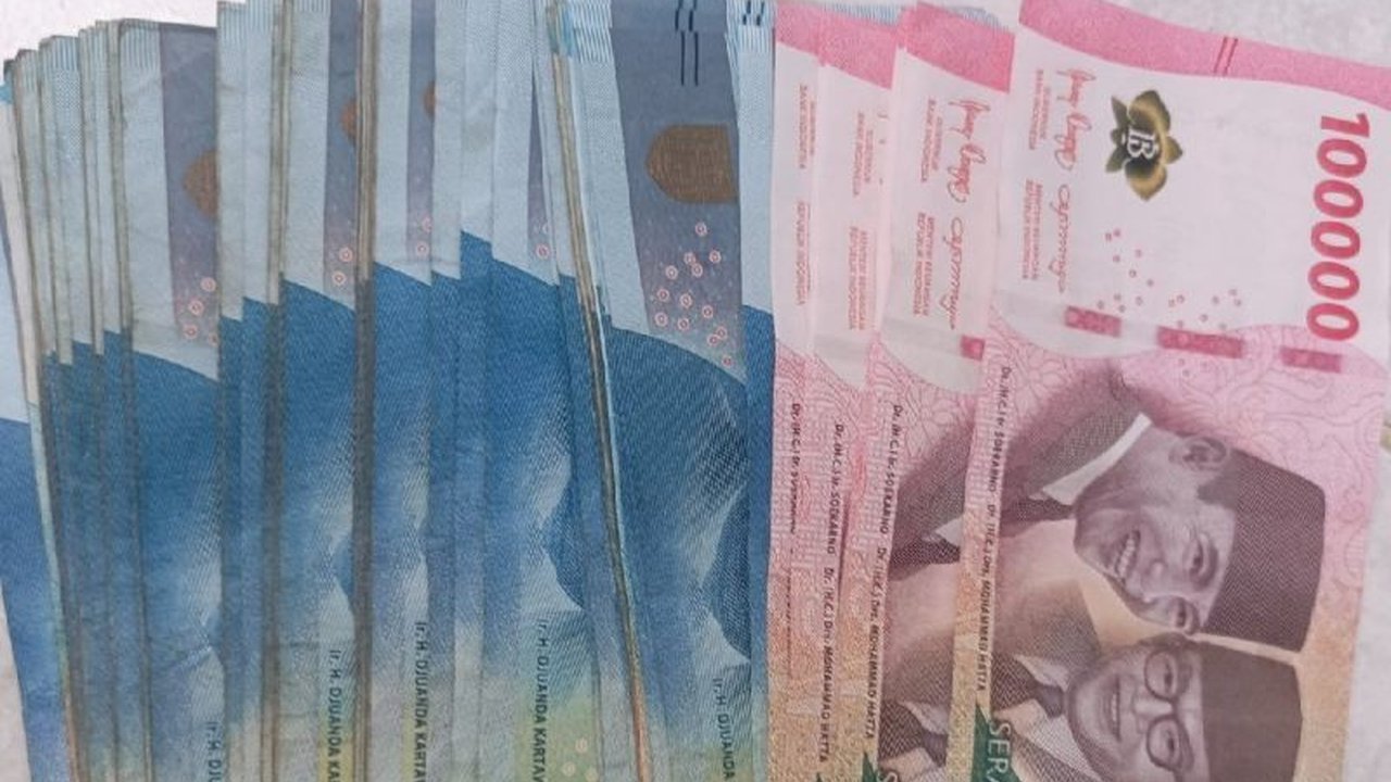 Pemkab Biak Numfor akan mengalokasikan minimal 20% dana desa tahun 2025 untuk program ketahanan pangan di 257 kampung guna mendukung program Makan Bergizi Gratis (MBG) dan ketahanan pangan nasional.