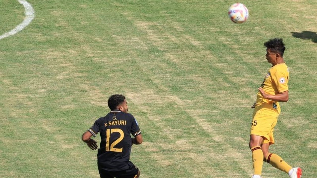 Semen Padang FC Imbang 0-0 dengan Malut United di Babak Pertama