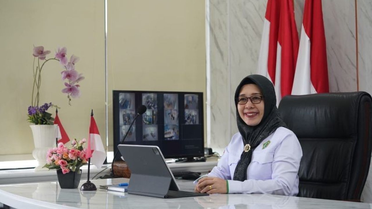 Lebih dari 20.000 siswa SMP/MTS telah mendaftar ke Madrasah Aliyah Negeri Insan Cendekia (MAN IC) hingga awal Februari 2025, menunjukkan tingginya minat pada madrasah unggulan Kementerian Agama ini.