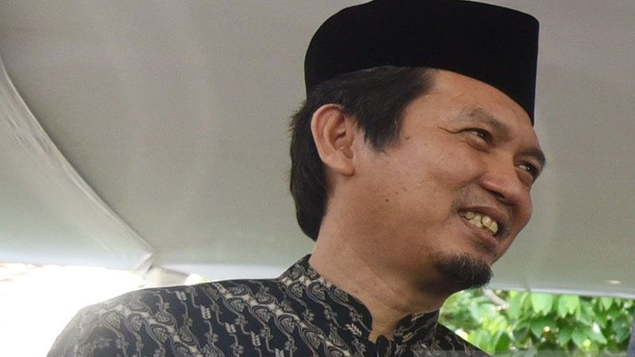 Komisi XIII DPR RI mengapresiasi langkah tegas Menteri Imigrasi dan Pemasyarakatan (IMIPAS) dalam menindak pungli di Bandara Soetta,  mencopot 30 pejabat imigrasi sebagai respons atas laporan dugaan suap dari Kedutaan Besar RRT.