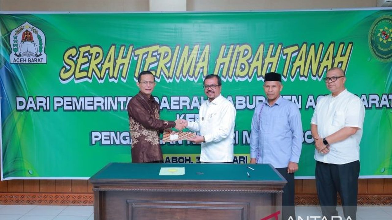 Pemerintah Kabupaten Aceh Barat menghibahkan lahan seluas 25.610 meter persegi untuk pembangunan kantor dan perumahan Pengadilan Negeri Meulaboh di Desa Paya Peunaga dan Gunong Kleng, Kecamatan Meureubo, guna meningkatkan pelayanan hukum kepada masyarakat